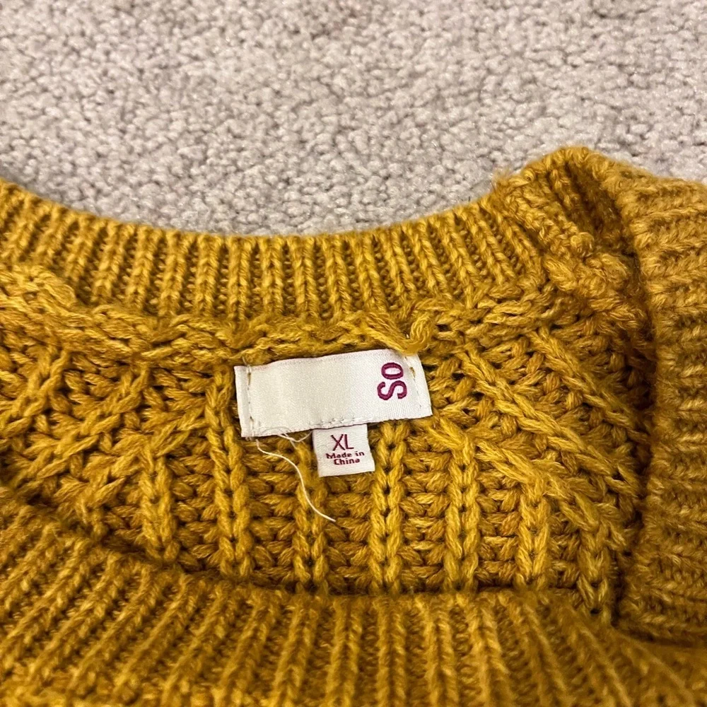 SO Cable Knit Sweater